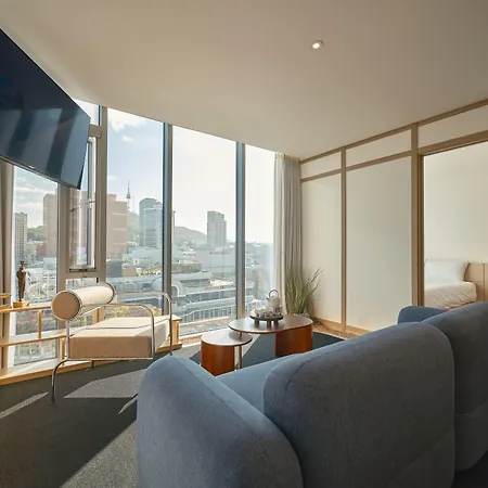 Uh Suite The Seoul-3