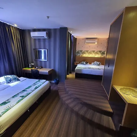 Grandeur Hotel And Spa-3