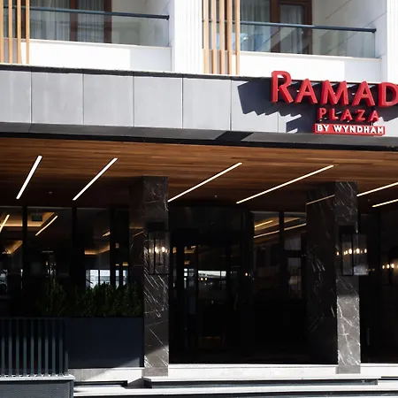 Ramada Plaza By Wyndham Istanbul Sultanahmet-3