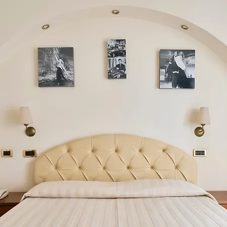 Hotel Derby Exclusive-3