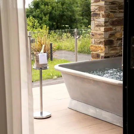 Boringdon Hall Hotel And Spa-3