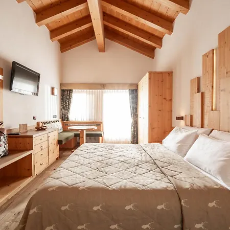 Resort Dolce Casa - Family & Spa Hotel-3