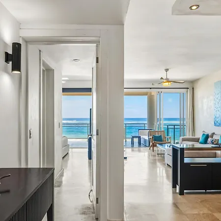 Watermark Luxury Oceanfront Residences-3