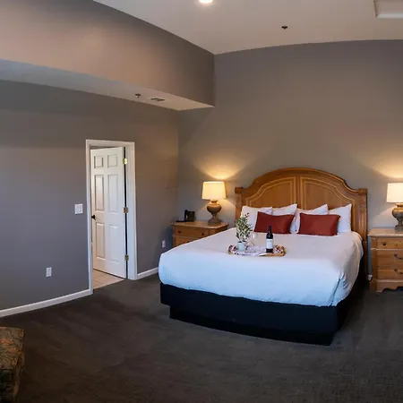 Purple Orchid Resort & Spa-3