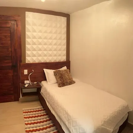 Studio 27-2