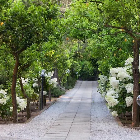 Villa Oriana Relais-2