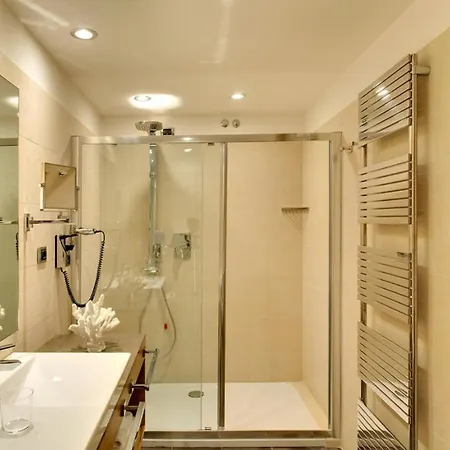 Hotel Cristallo-3