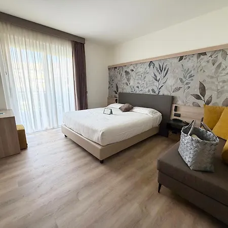 Hotel Villa Letizia-2