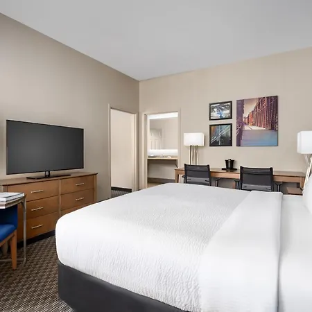 La Quinta Inn & Suites By Wyndham Chicago Downtown-2