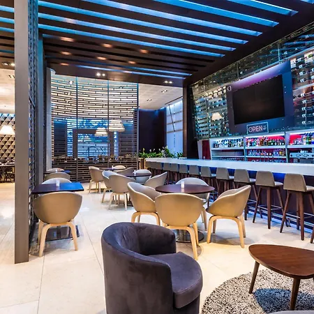 Hilton DoubleTree Bogotá Salitre AR-3