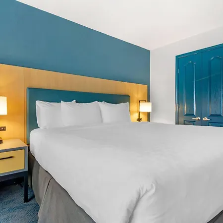Clarion Hotel & Conference Centre-2