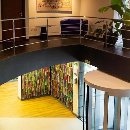 Ibis Styles Belem Nazare-3