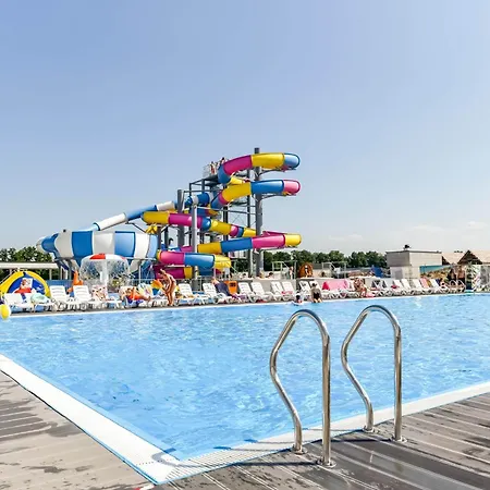 Holiday Park & Resort Cieplice Zdroj-2