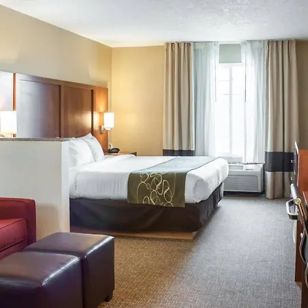 Comfort Suites Airport-2