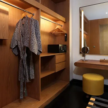 Grand Seminyak Lifestyle Boutique Bali Resort-3