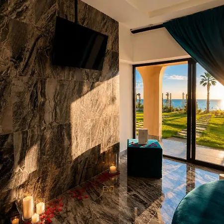 Luxury Resort-3