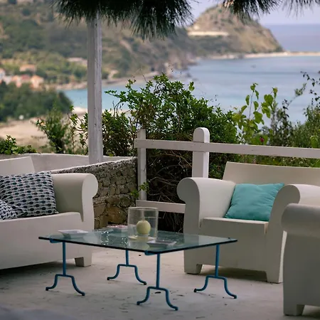 La Casa del Nespolo - Exclusive Country Suites - Seaview Pool&Self Check-in-2
