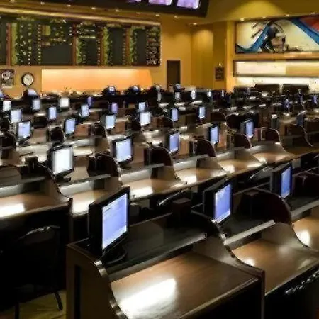 Eastside Cannery Casino Hotel-3