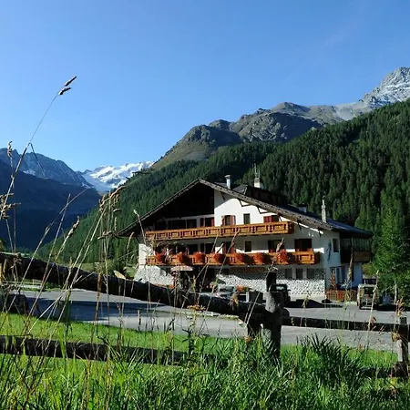 Hotel Sport Robert-3