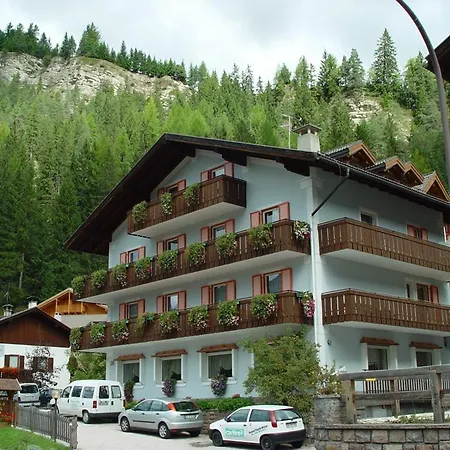 Piccolo Hotel-2
