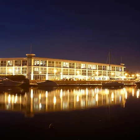 Captain'S Club Hotel & Spa-2