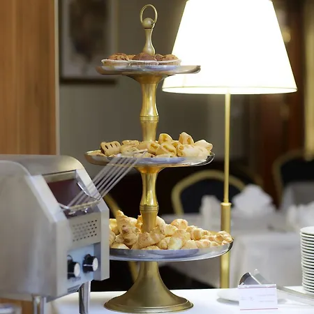 Palace Hotel Zagreb-3
