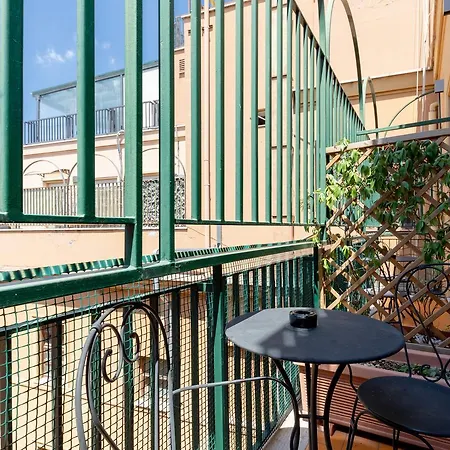 Blue Inn Luxury Suites-2