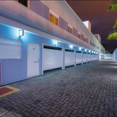 Azure Motel (Adults Only)-2