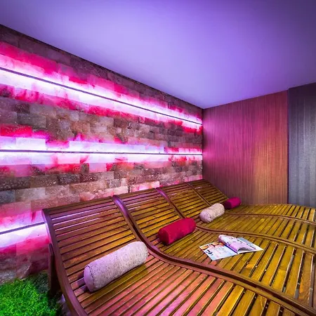 Central Point Boutique Hotel-2