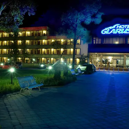 Hotel Glarus Beach& Aqua Park-2