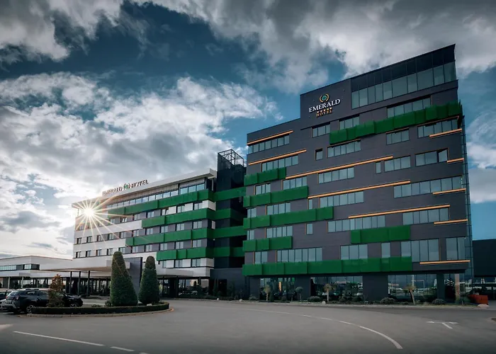 Emerald Hotel