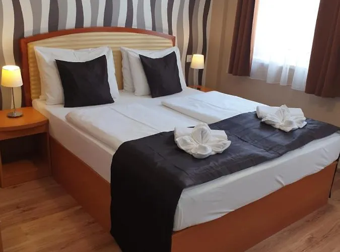 3-Sterne-Hotel: Six Inn Hotel Budapest