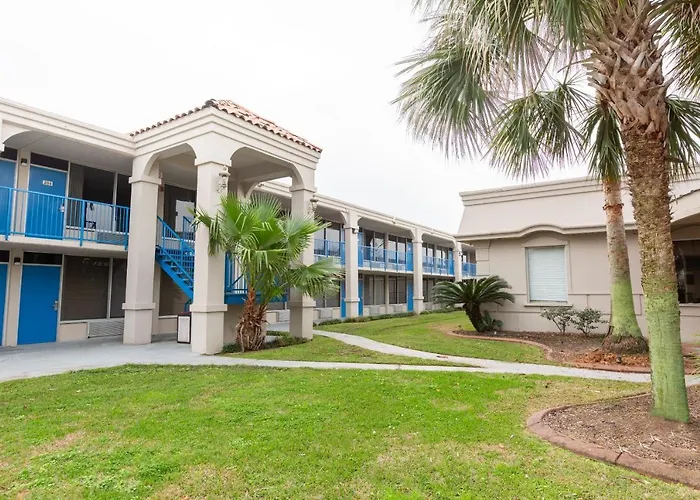 Travelodge By Wyndham Baton Rouge East