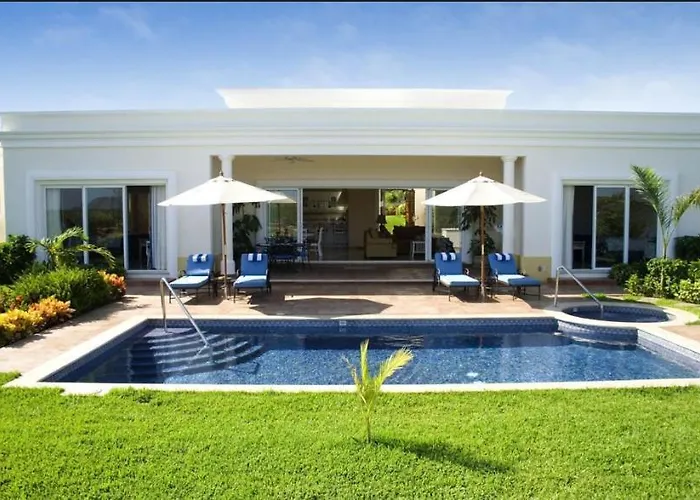 Pueblo Bonito Emerald Luxury Villas & Spa All Inclusive