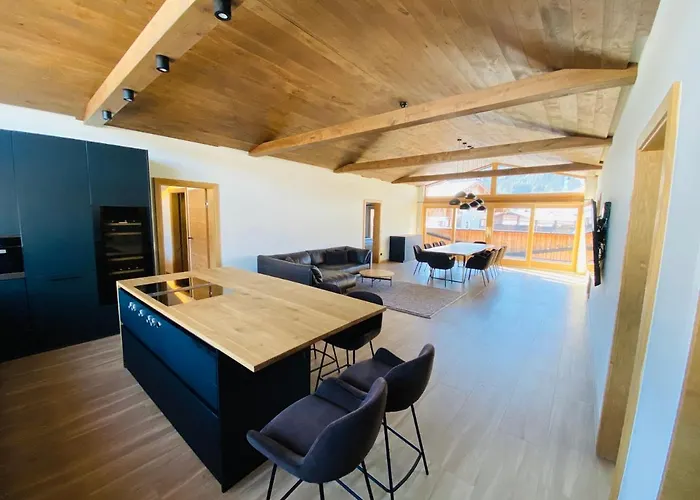 Ferienvermietung: AlpinLodge Flachau