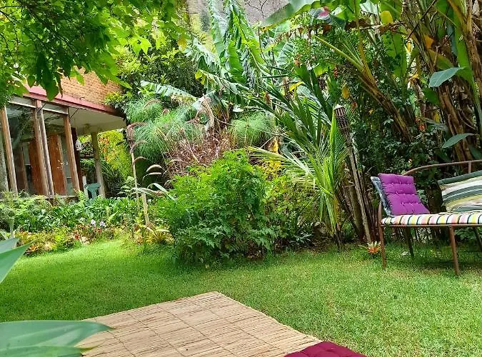  Casa de vidro