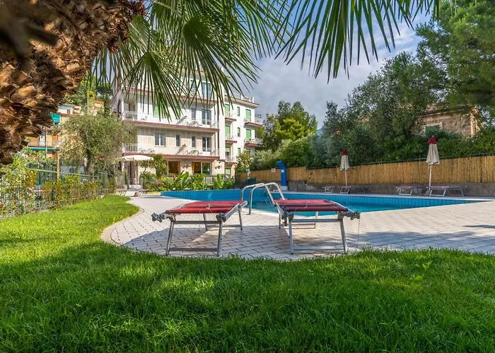 Cheap hotel: Hotel Garden