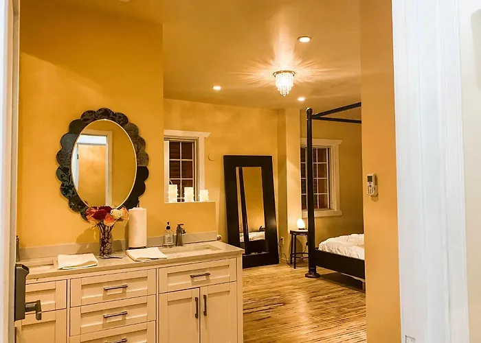 Island Girl Spa + Bed And Breakfast