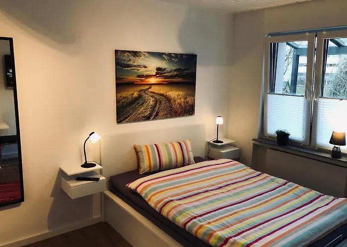 Bungalow am Stadtwald, 24h Check-in