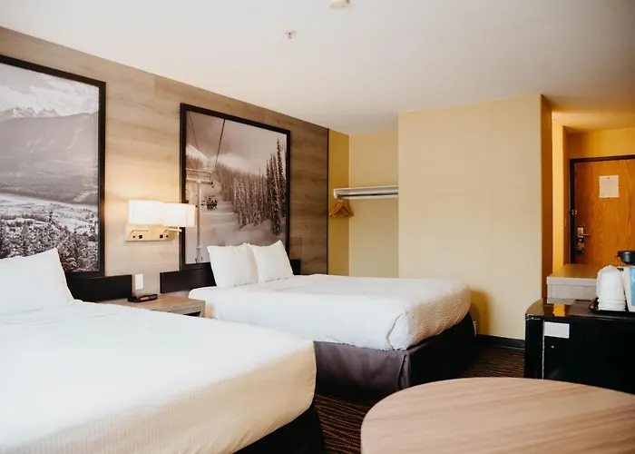 Super 8 By Wyndham Revelstoke Bc