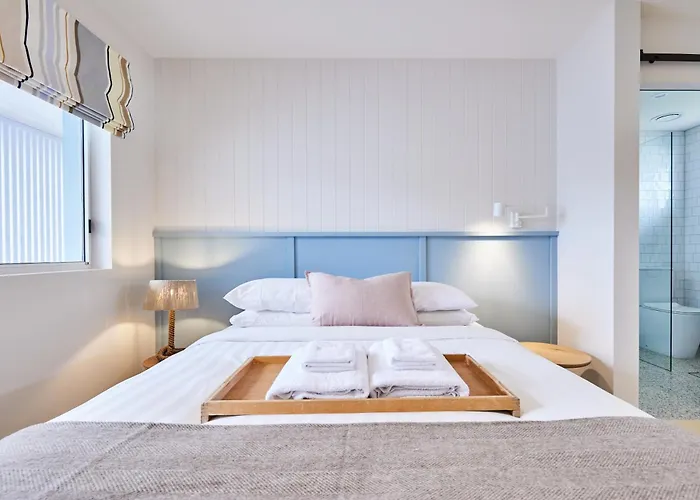 Hotel with view: The Blue Water Motel