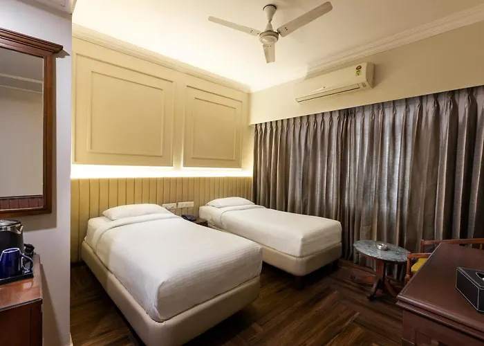 Grand Kalinga Hotel