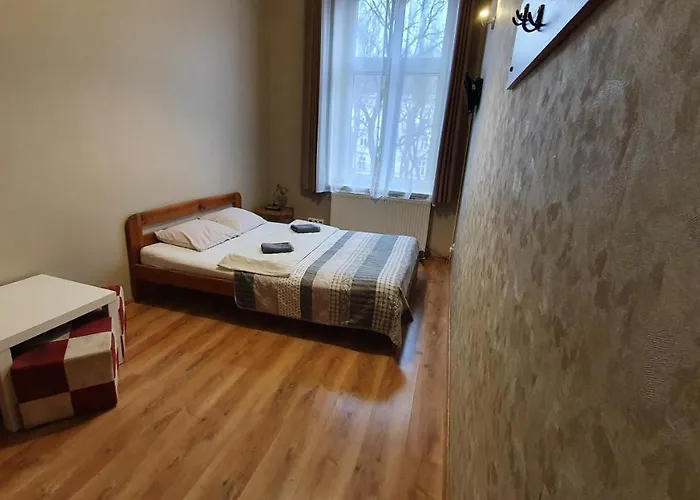 Dream &Apartments