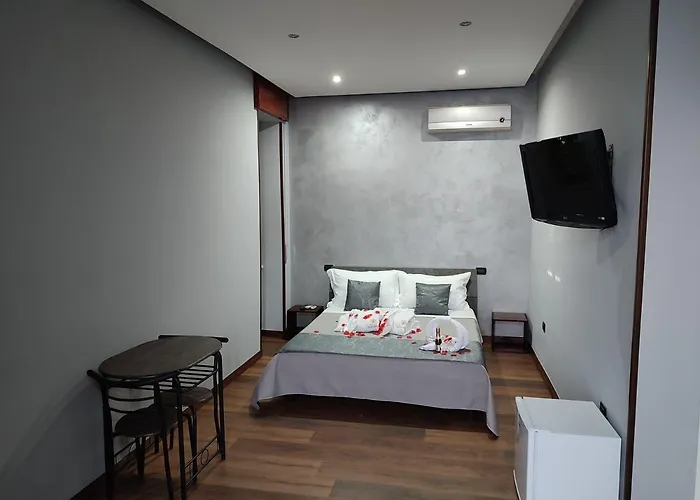 Diora Suite
