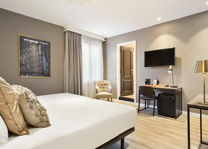 Hotels with a view Acta Splendid