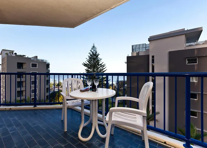 Surf Regency