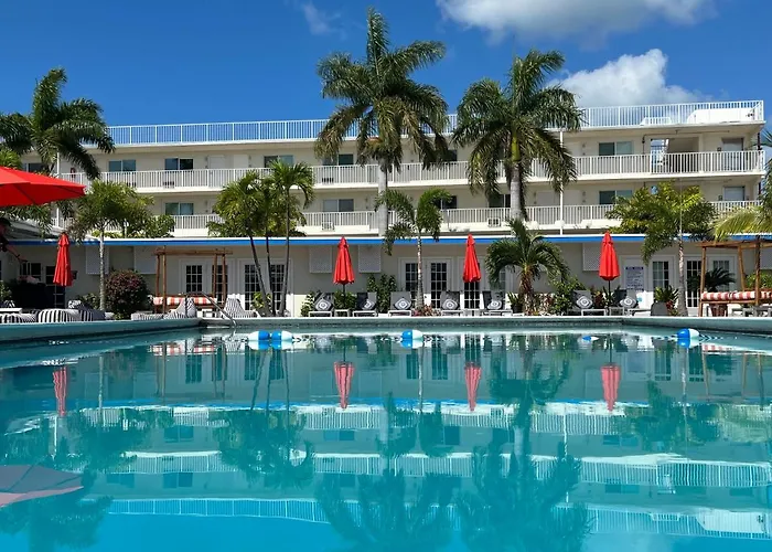 Central hotel: Skipjack Resort & Marina