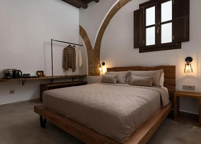 Ancient Knights Luxury Suites
