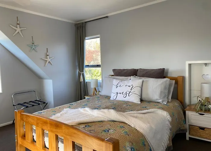 The Trail'S End Bed And Breakfast Nelson