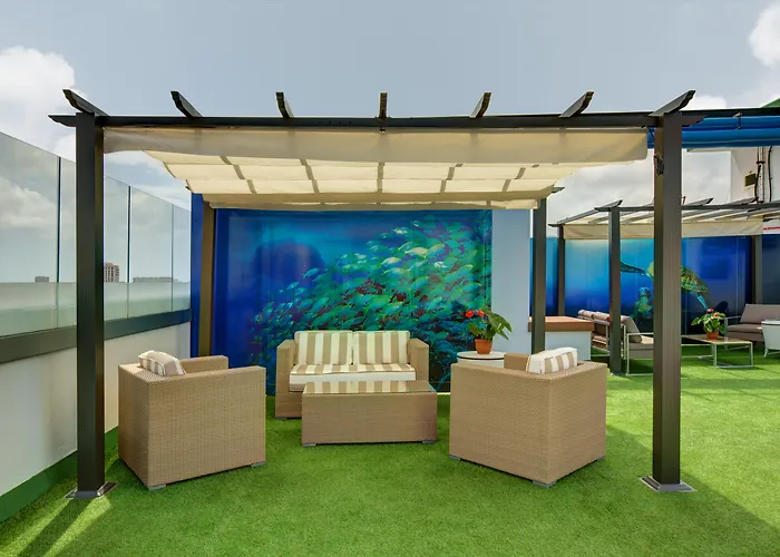 Hotel mit Pool: Hotel LIVVO Fataga